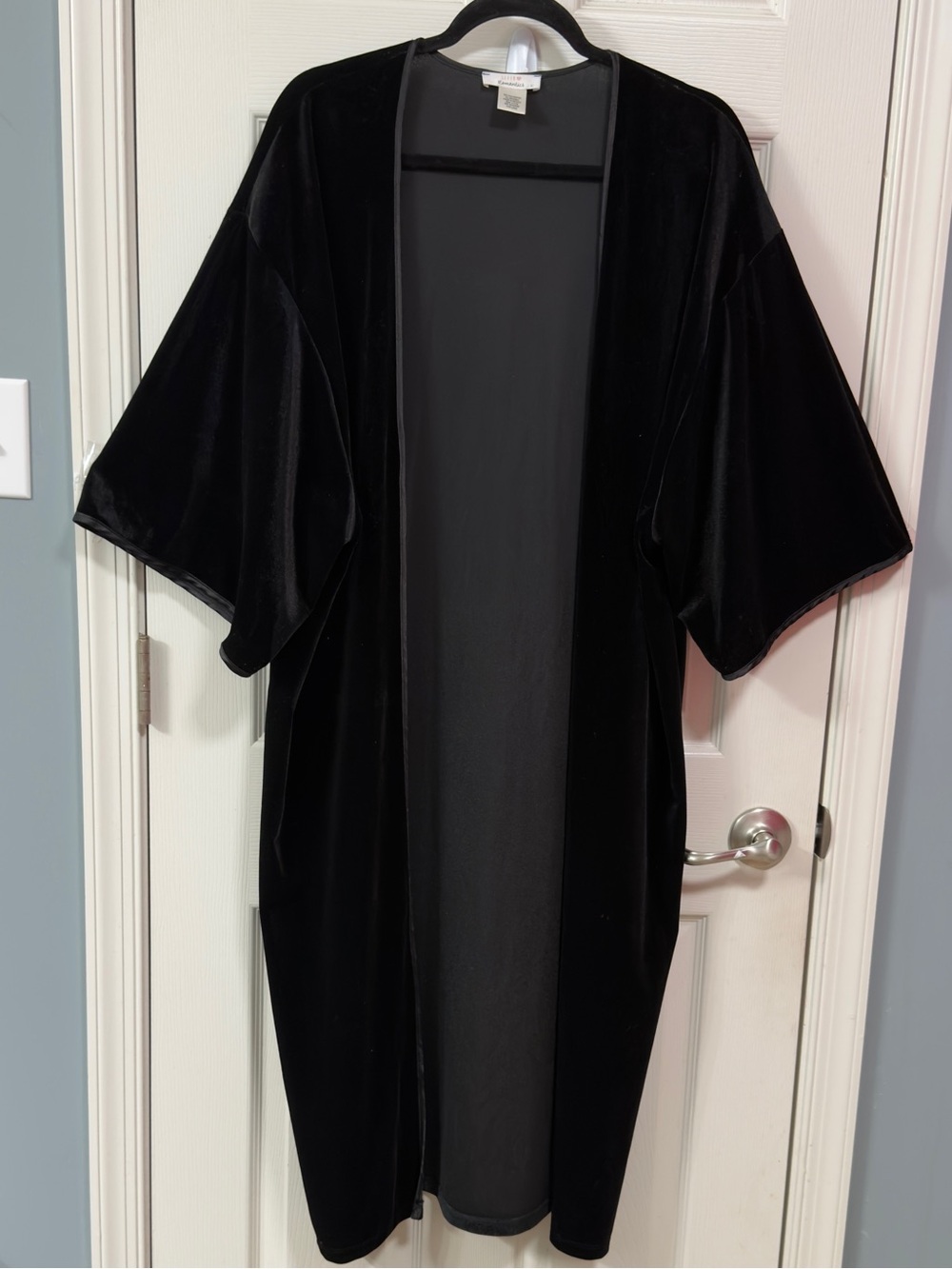 URBAN Romantics Black Velvet Kimono Open Front Longline Kimono Duster Jacket. - Picture 4 of 15